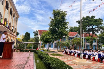 Trường THPT Số 1 Nguyễn Trường Tộ tổ chức tuyên truyền, tập huấn kỹ năng phòng tránh tai nạn đuối nước cho cán bộ, giáo viên, nhân viên và học sinh