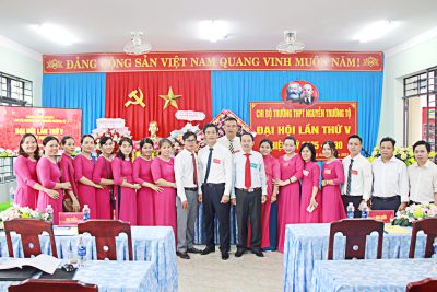 ĐẠI HỘI CHI BỘ TRƯỜNG THPT NGUYỄN TRƯỜNG TỘ , LẦN THỨ V , NHIỆM KỲ 2025-2030: KỶ CƯƠNG, DÂN CHỦ, ĐOÀN KẾT, ĐỔI MỚI, TRÁCH NHIỆM